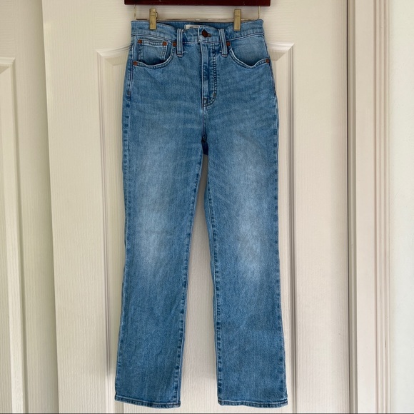 Madewell Slim Demi-Boot Jeans in Denis Wash - Picture 10 of 12